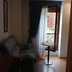 Cruces Otel