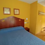 Cruces Otel 3*