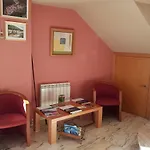 Cruces Otel Belmonte De Miranda