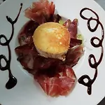 Cruces Otel