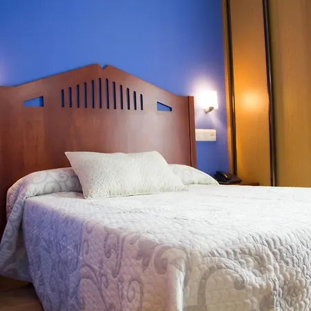 Cruces Hotel