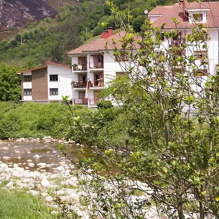 Cruces Hotel