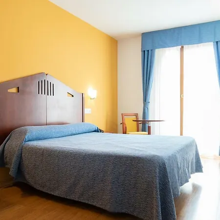 Cruces Hotel