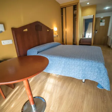 Cruces Hotel