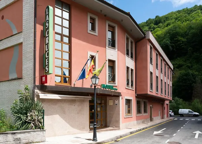 Cruces Belmonte De Miranda